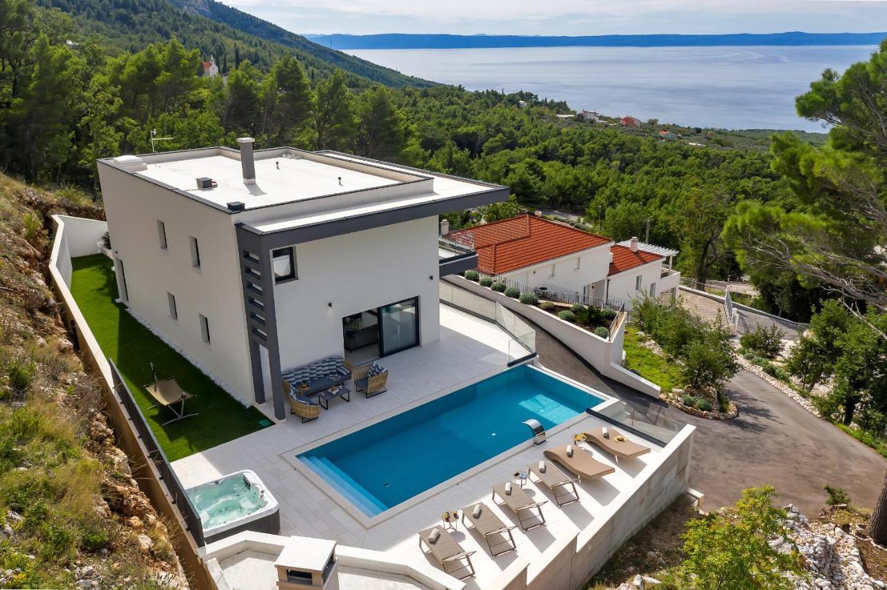 Villa Melody Bast Bagian luar foto